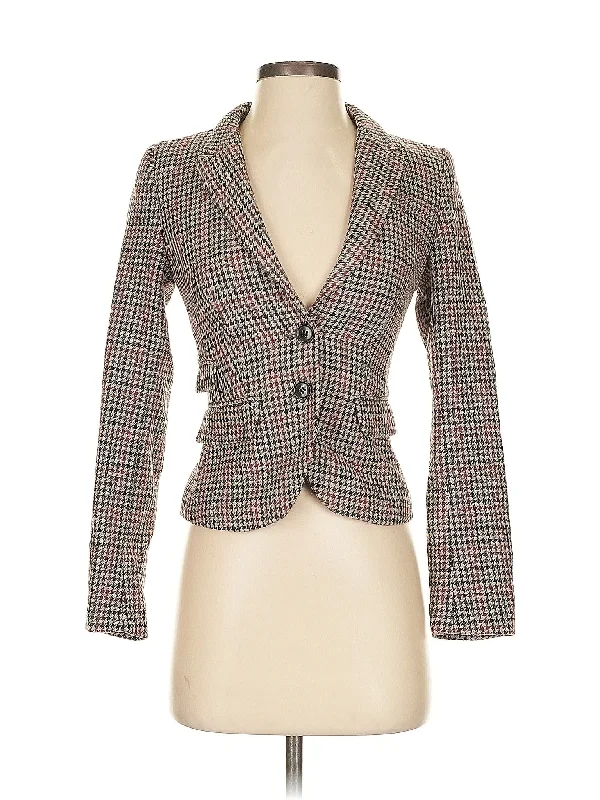 Blazer Women's Solid Blazer