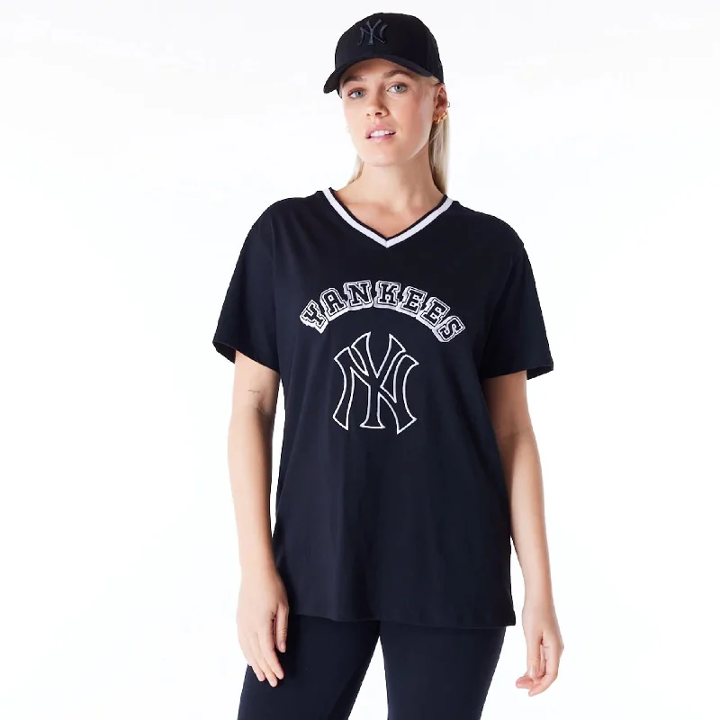 New York Yankees Womens MLB Graphic Black V Neck T-Shirt Jersey Fabric Tulle Fabric Batik Fabric