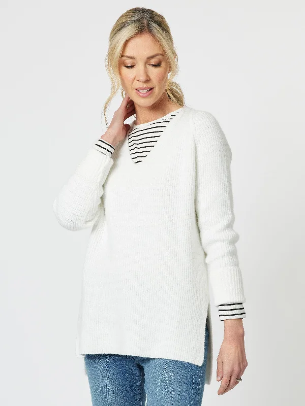 Kaitlyn V-Neck High Lo Knit Top - Winter White Organic Knit Top